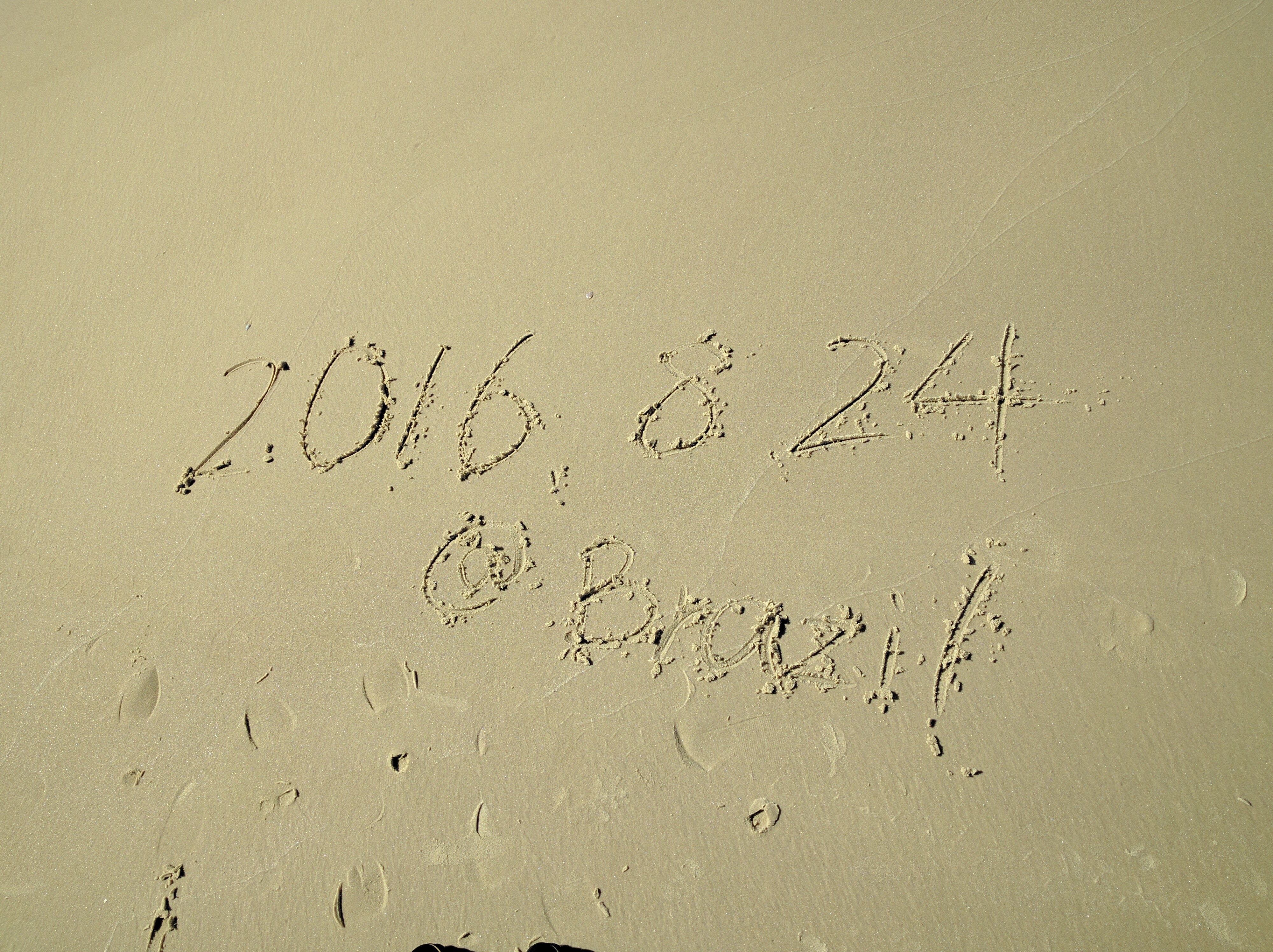 Figure above: Time imprint on the beach