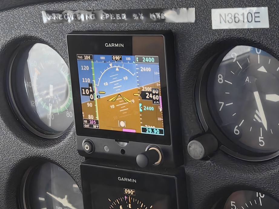 The dashboard during a plane turn