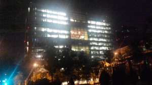 8月25日凌晨的微软大厦